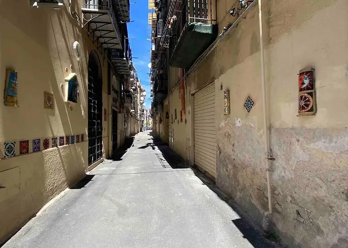 Residenza Dei Tartari - Historic Center * Palermo